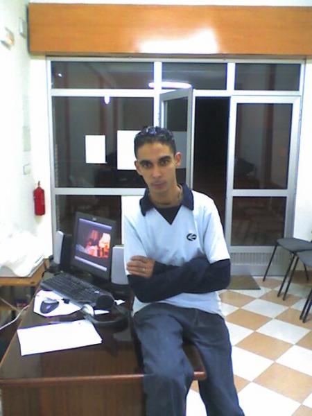 el protogonista  de el cyber dream net